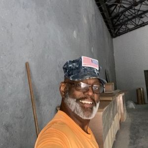 Meet your Posher, Nelson